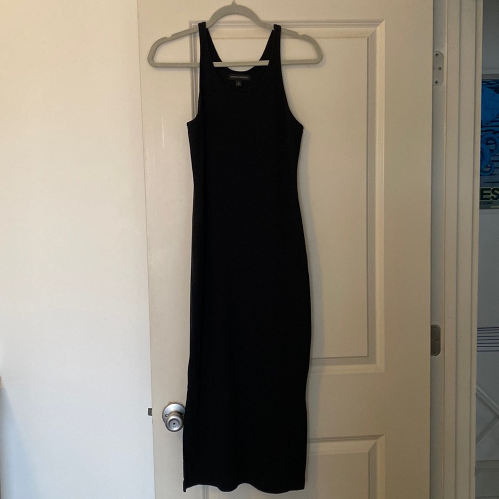 Banana republic black ribbed tank midi dress